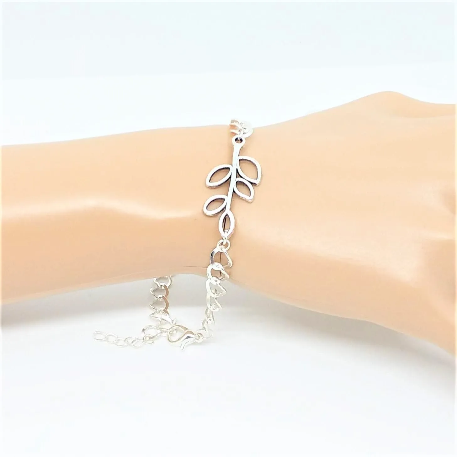 AVBeads Boho Jewelry Feather Olive Branch Charm Pendant Silver Plated Chain Bracelet Necklace Earrings Set