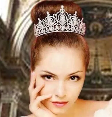"Roma" - Cubic Zirconia Bridal Tiara - Available in Silver and Gold