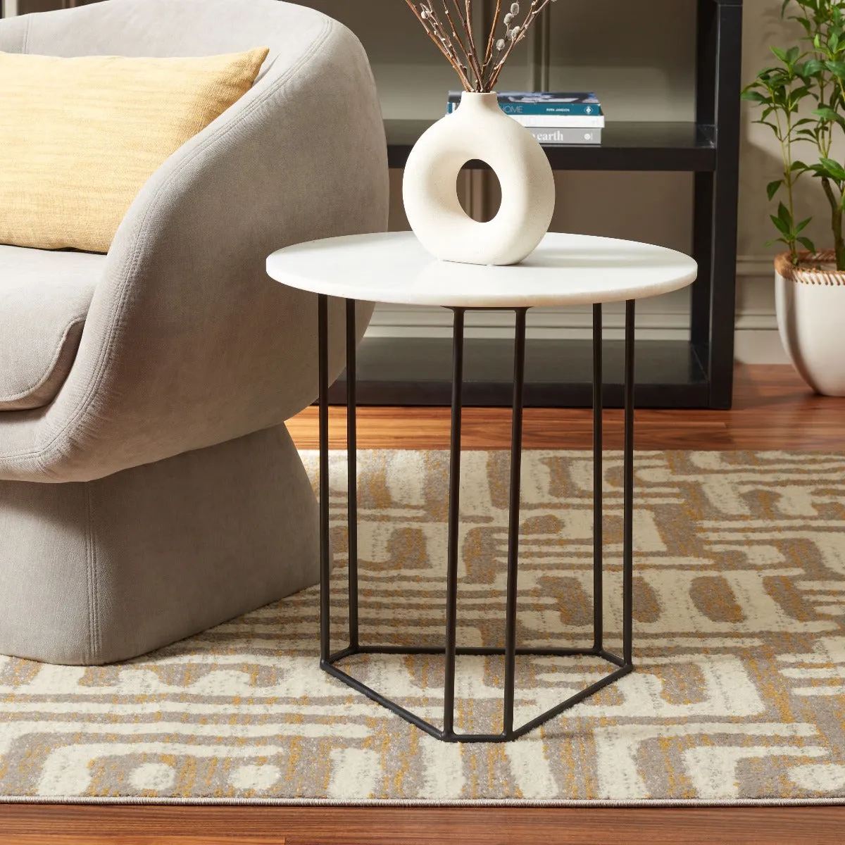Safavieh Eloblaire Round Accent Table, ACC4605