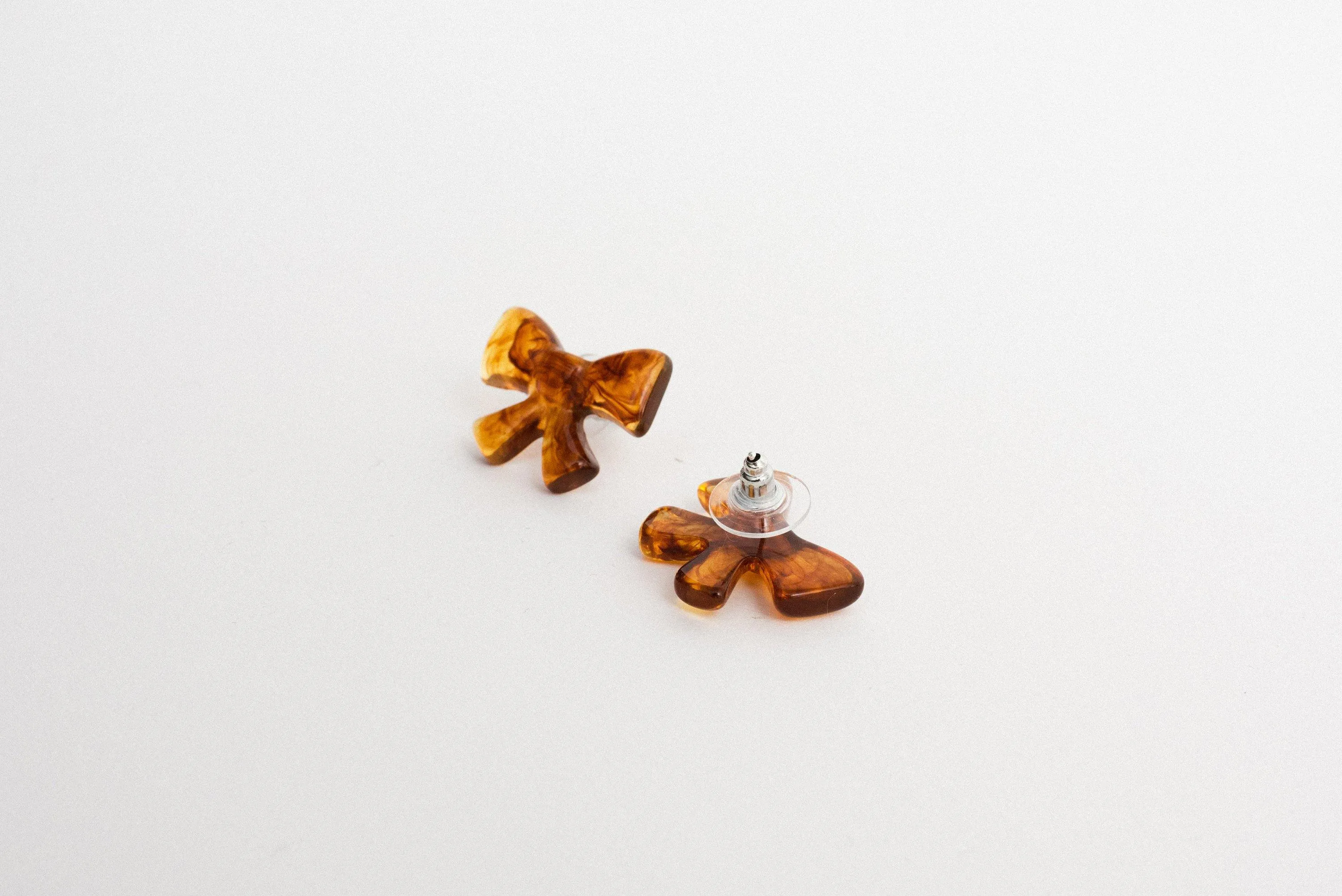 SS925 Dainty Caramel Bow Earrings