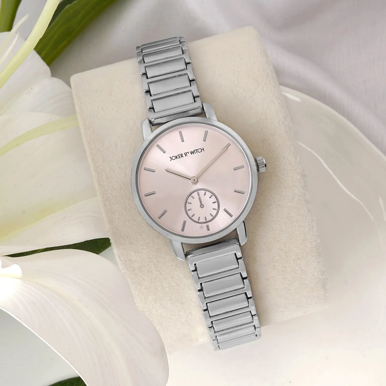 Taila Silver Metallic Strap Watch